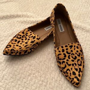Steve Madden Womens Leopard Animal Print Flat Loafer Size 8.5 Cowhair Upper NEW